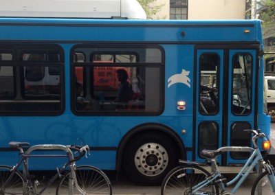 Do private high-tech commuter buses jibe with public transportation? (via CNET)